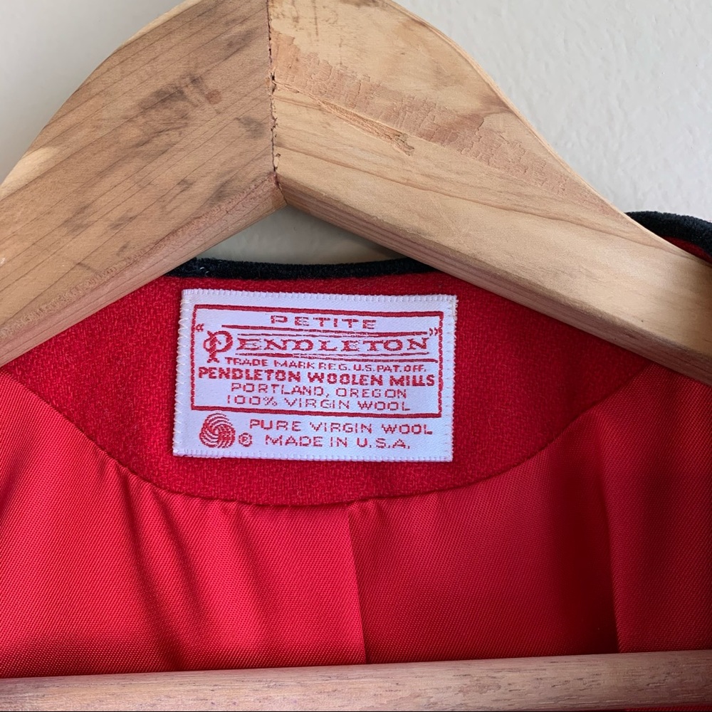 Vintage Pendleton Red Wool Black Velvet RELISTED - Picture 3 of 11